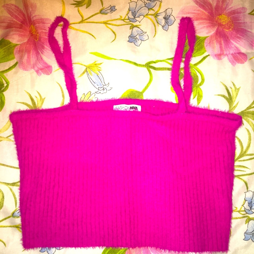 Soft Hot Pink Cropped tank